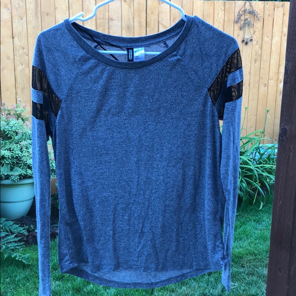 Long sleeve shirt
